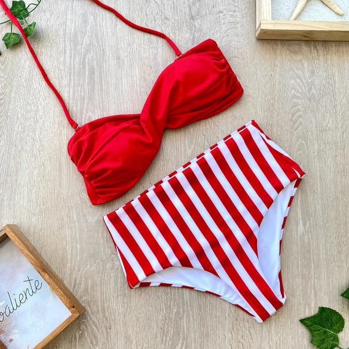 TOP NUDO TORCIDO ROJO